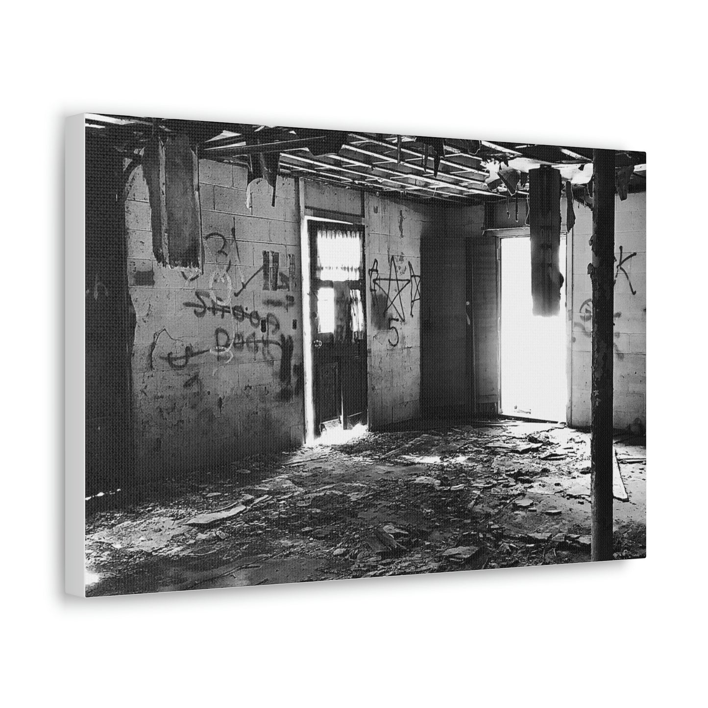 Dirty Beautiful Canvas; Grey Scale Photography Canvas