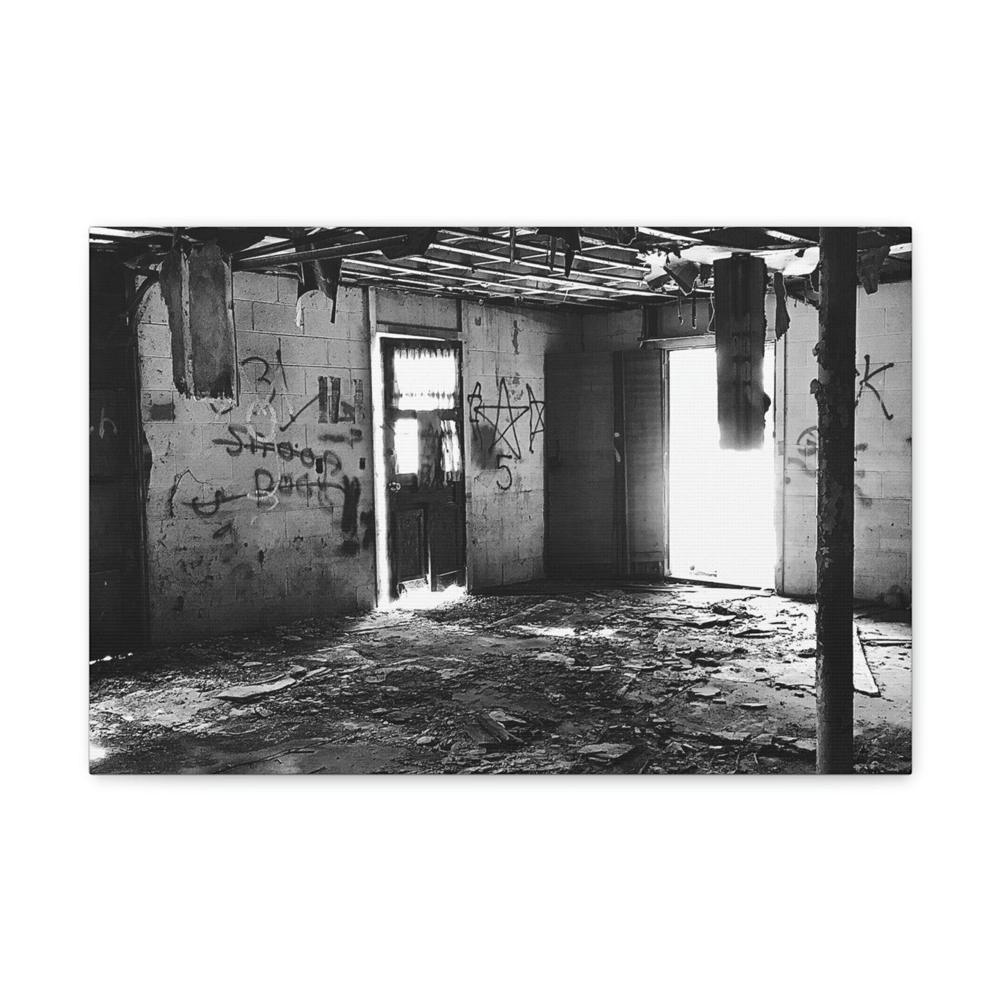 Dirty Beautiful Canvas; Grey Scale Photography Canvas